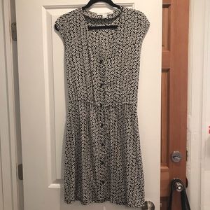 Diane Von Furstenberg 100% Silk “Lilac” dr…